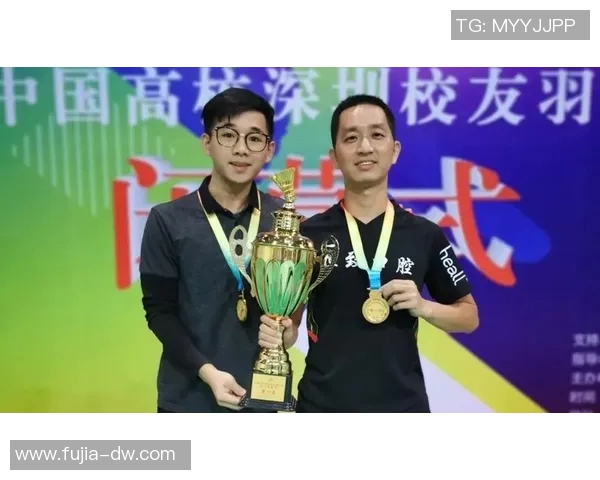 深圳羽毛球队配合策略分析与实战应用探讨 深圳羽毛球队配合策略分析与实战应用探讨