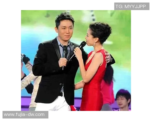 董洁对足球明星的热爱与追随背后的故事与情感探讨