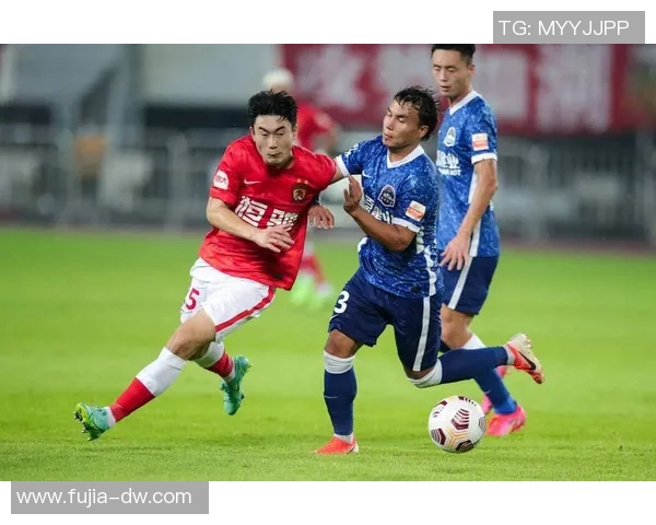 广州排球队在钻石联赛积分榜上以89分稳居第一名展现强劲实力 广州排球队在钻石联赛积分榜上以89分稳居第一名展现强劲实力